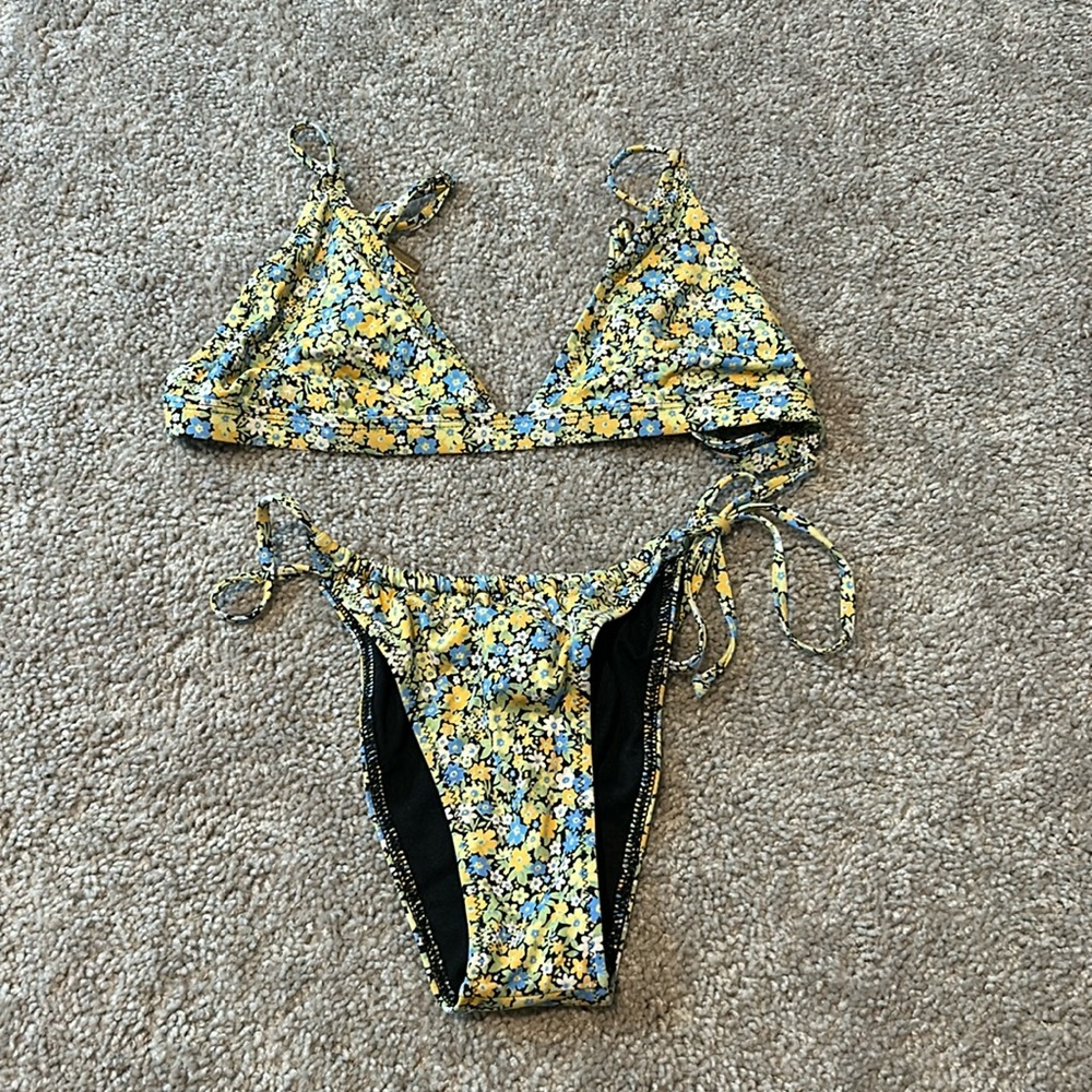 Rhythm Swimsuit Set